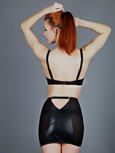 Load image into Gallery viewer, Something Wicked Montana Leather Girdle